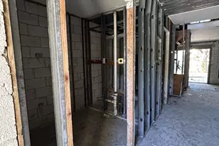 8921 Palm Tree Ln, Hollywood, FL 33024 - Photo 3