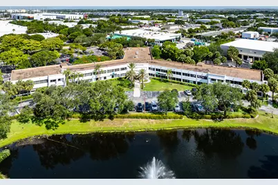 555 SW 12th Avenue, Pompano Beach, FL 33069 - Photo 1