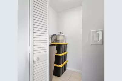 715 Lori Drive #213, Palm Springs, FL 33461 - Photo 19