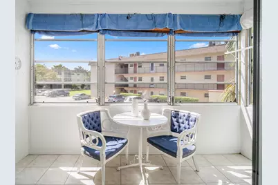 715 Lori Drive #213, Palm Springs, FL 33461 - Photo 13