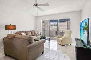 715 Lori Dr, Lake Worth Beach, FL 33461 - Photo 11