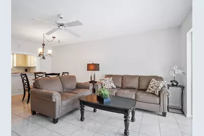 715 Lori Drive #213, Palm Springs, FL 33461 - Photo 9