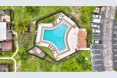 146 Weybridge Circle #B, Royal Palm Beach, FL 33411 - Photo 25