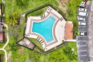 146 Weybridge Cir, Royal Palm Beach, FL 33411 - Photo 25