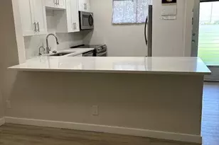 2811 S Garden Dr, Lake Worth Beach, FL 33461 - Photo 5