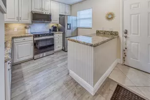 1428 S Lakeside Dr, Lake Worth Beach, FL 33460 - Photo 13