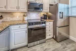 1428 S Lakeside Dr, Lake Worth Beach, FL 33460 - Photo 25