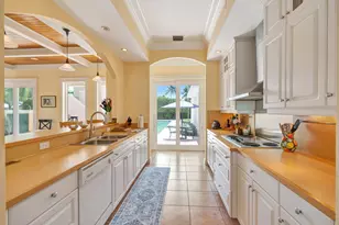 2940 Marys Way, Palm Beach Gardens, FL 33410 - Photo 7