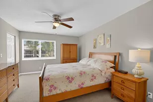 335 Pine Ridge Cir, Greenacres, FL 33463 - Photo 11