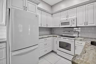 5414 Venetia Ct, Boynton Beach, FL 33437 - Photo 11