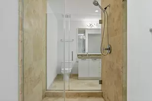 704 N Ocean Blvd, Pompano Beach, FL 33062 - Photo 23