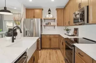 517 SW Halden Ave, Port Saint Lucie, FL 34953 - Photo 7