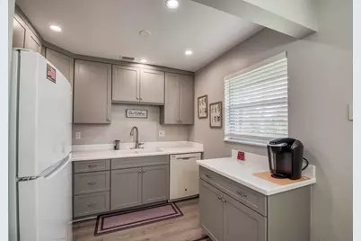 2929 SE Ocean Boulevard #114-6, Stuart, FL 34996 - Photo 7