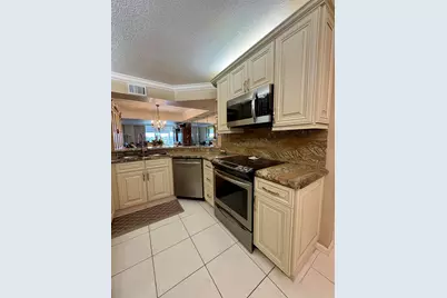 23249 Barwood Lane #402, Boca Raton, FL 33428 - Photo 3