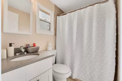 275 NW 81st Street, Miami, FL 33150 - Photo 9