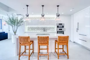 851 NE 1st Ave, Miami, FL 33132 - Photo 29