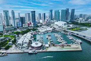 851 NE 1st Ave, Miami, FL 33132 - Photo 7