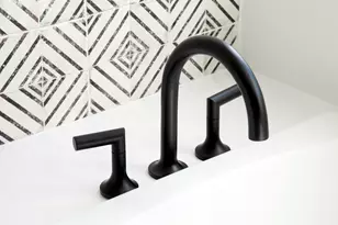 851 NE 1st Ave, Miami, FL 33132 - Photo 37