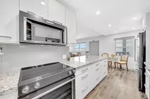 4063 Exeter D, Boca Raton, FL 33434 - Photo 9