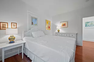 141 Chilean Ave, Palm Beach, FL 33480 - Photo 23