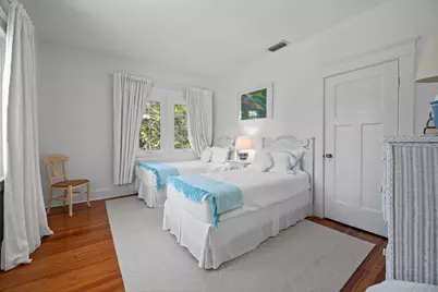 141 Chilean Avenue, Palm Beach, FL 33480 - Photo 19