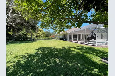 103 Squire Drive, Wellington, FL 33414 - Photo 3
