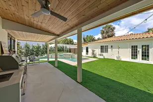 3211 Washington Rd, West Palm Beach, FL 33405 - Photo 9