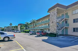 700 Village Green Ct, Lake Worth Beach, FL 33461 - Photo 17