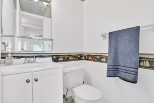 700 Village Green Ct, Lake Worth Beach, FL 33461 - Photo 9