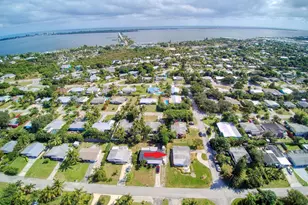 1315 NE Flora Pl, Jensen Beach, FL 34957 - Photo 27