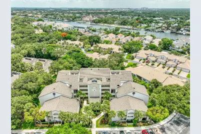 325 Oak Harbour Drive, North Palm Beach, FL 33408 - Photo 1