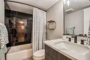 325 Oak Harbour Dr, Juno Beach, FL 33408 - Photo 17