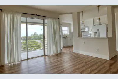 3590 Via Poinciana #614, Lake Worth, FL 33467 - Photo 7