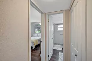 2901 NW 46th Ave, Lauderdale Lakes, FL 33313 - Photo 23