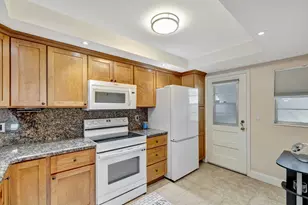 2901 NW 46th Ave, Lauderdale Lakes, FL 33313 - Photo 9