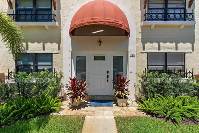 15 Uno Lago Drive #15, Juno Beach, FL 33408 - Photo 5