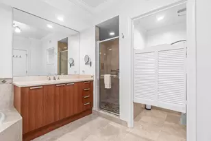 2650 Lake Shore Dr, Riviera Beach, FL 33404 - Photo 25