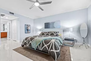 2650 Lake Shore Dr, Riviera Beach, FL 33404 - Photo 21