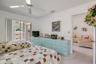 7610 Tahiti Ln, Lake Worth, FL 33467 - Photo 15