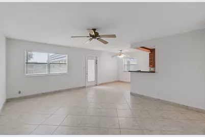 228 Brittany E, Delray Beach, FL 33446 - Photo 5