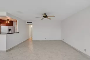228 Brittany E, Delray Beach, FL 33446 - Photo 5
