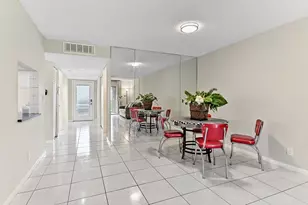 15451 Pembridge Dr, Delray Beach, FL 33484 - Photo 11