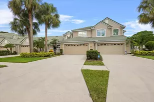 1634 SW Harbour Isles Cir, Port Saint Lucie, FL 34986 - Photo 3
