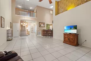 1634 SW Harbour Isles Cir, Port Saint Lucie, FL 34986 - Photo 27