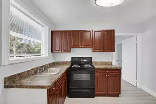 323 S E St, Lake Worth Beach, FL 33460 - Photo 11
