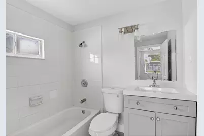 323 S E Street, Lake Worth Beach, FL 33460 - Photo 15