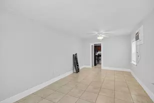 323 S E St, Lake Worth Beach, FL 33460 - Photo 17