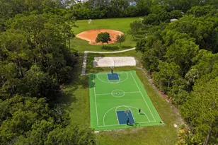 616 NE Canoe Park Cir, Port Saint Lucie, FL 34983 - Photo 51