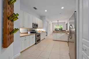 616 NE Canoe Park Cir, Port Saint Lucie, FL 34983 - Photo 15