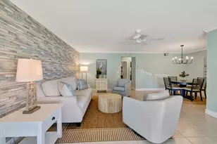 215 Manatee Ln, Fort Pierce, FL 34952 - Photo 3